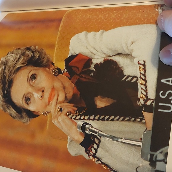 Ronald Reagan: The Great Communicator Book, Copyright 1995 - Picture 8 of 12